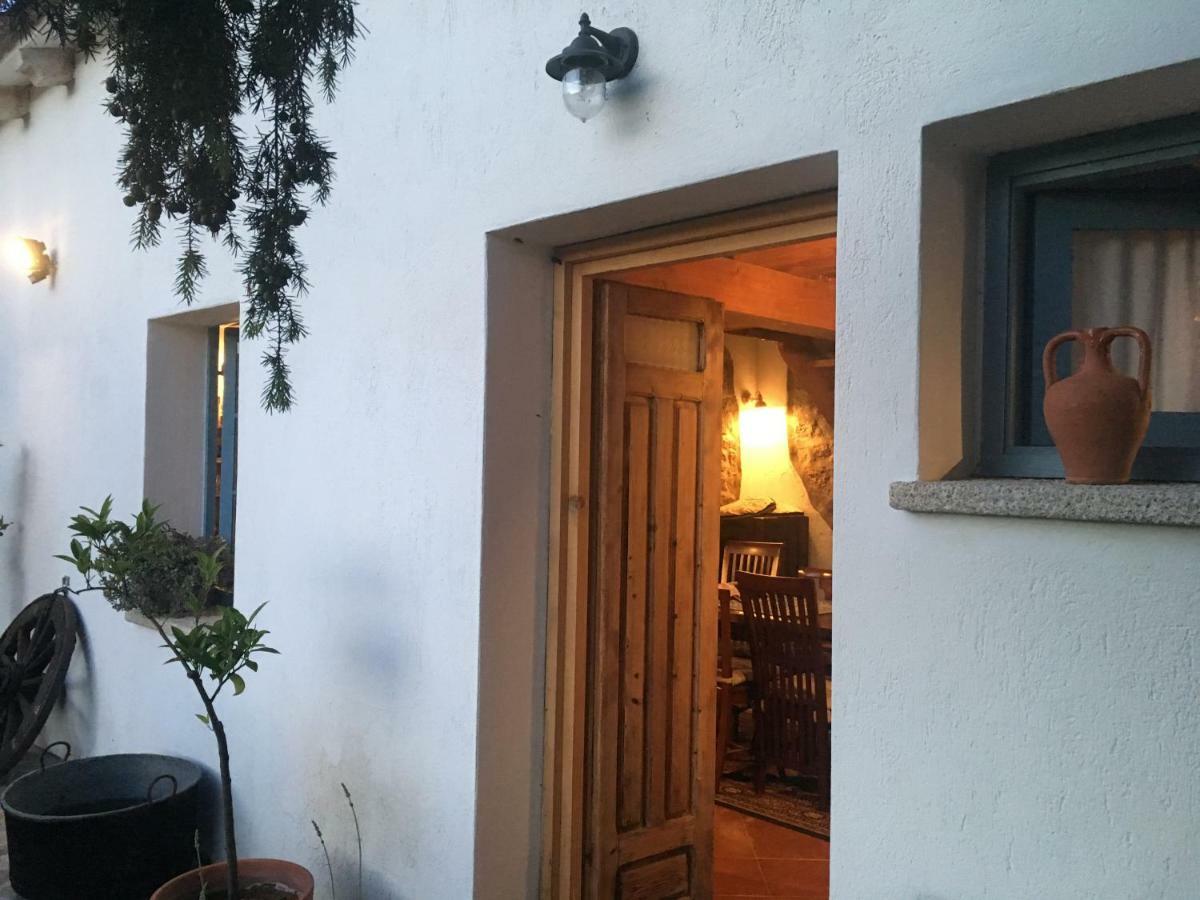Agriturismo La Casa Delle Fate Loiri Porto San Paolo Exterior photo