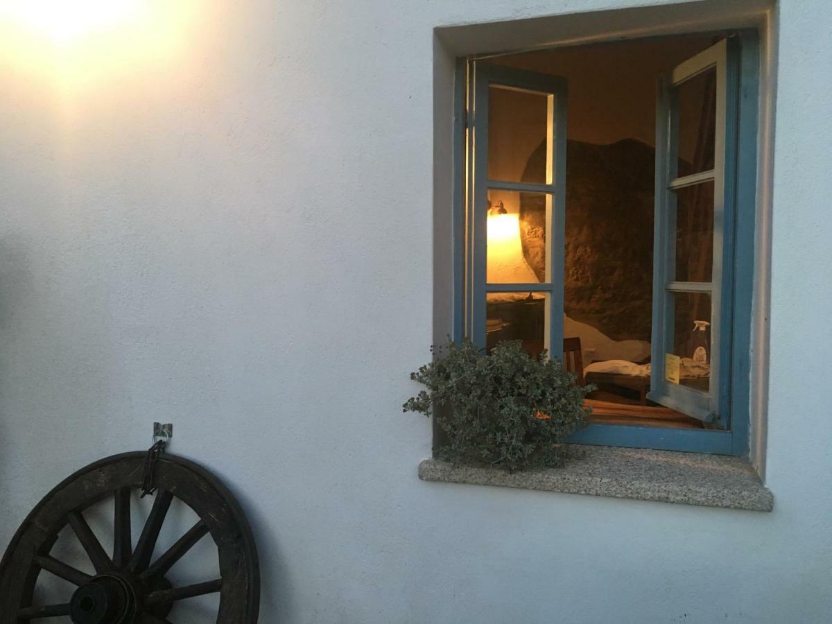 Agriturismo La Casa Delle Fate Loiri Porto San Paolo Exterior photo